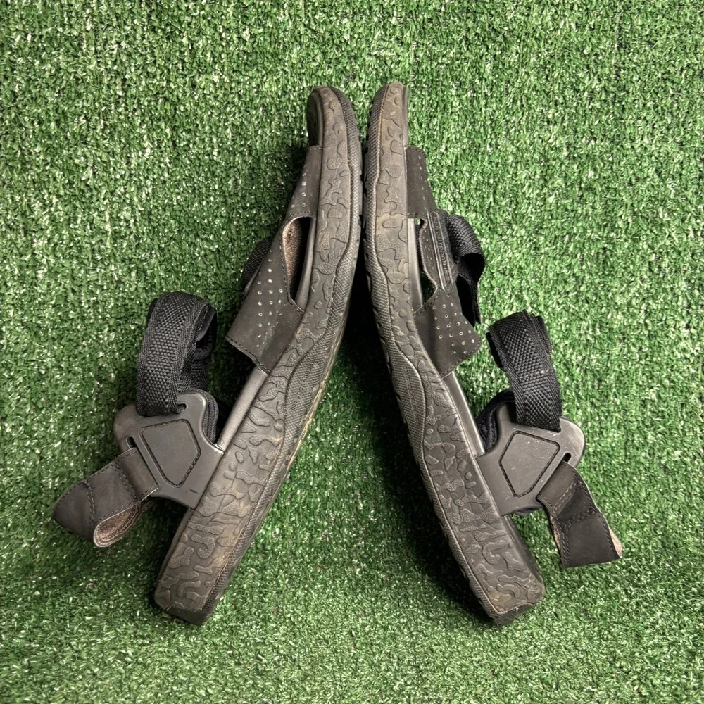 Nike ACG Air Deschutz Hiking Trail Gorpcore Athletic Sandals Black Mens Size 13